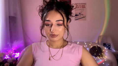 Sofi online show from 04.12.26