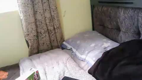 pricky375313 online show from 02.28.26