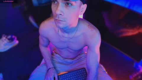 pridelgtbi online show from 12.01.25