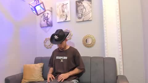 prince_arthur77 online show from 01.21.25