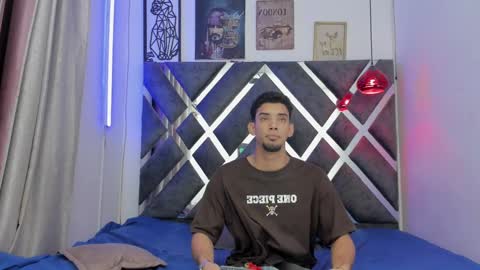 prince_arthur77 online show from 01.28.25