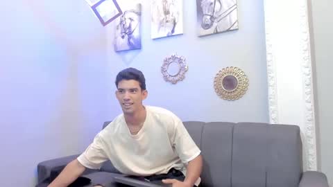 prince_arthur77 online show from 03.12.25