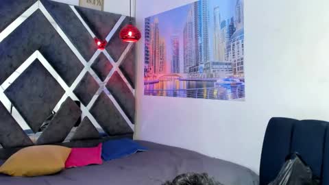 prince_arthur77 online show from 09.14.25