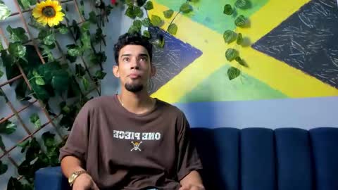 prince_arthur77 online show from 10.14.25