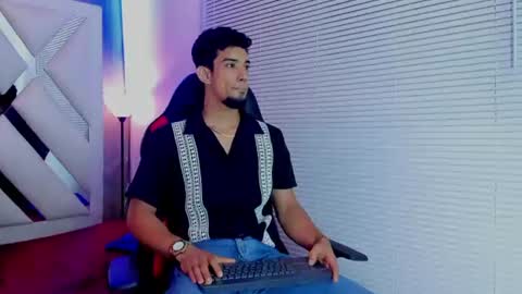 Snapshot of prince_arthur77 chatting on 06.18.26 prince_arthur77 online show from 06.18.26