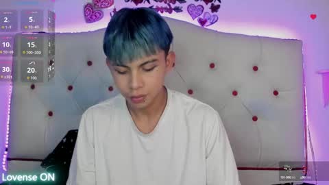 Snapshot of princeapolo_anki chatting on 09.23.25 Prince online show from 09.23.25