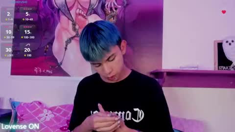 Snapshot of princeapolo_anki chatting on 10.03.25 Prince online show from 10.03.25