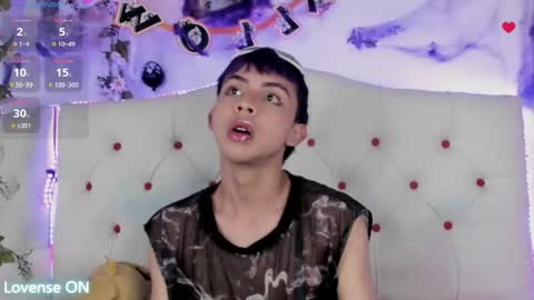 Snapshot of princeapolo_anki chatting on 10.25.25 Prince online show from 10.25.25