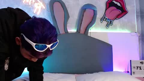 Snapshot of princeapolo_anki chatting on 11.25.25 Prince online show from 11.25.25