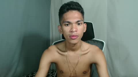 Snapshot of princeofcumxxx chatting on 01.03.25 Mel online show from 01.03.25