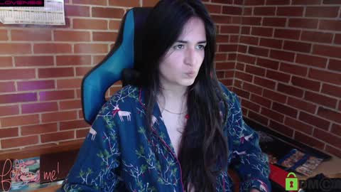 Snapshot of princesa_leia_zathur chatting on 01.21.25 Leia online show from 01.21.25