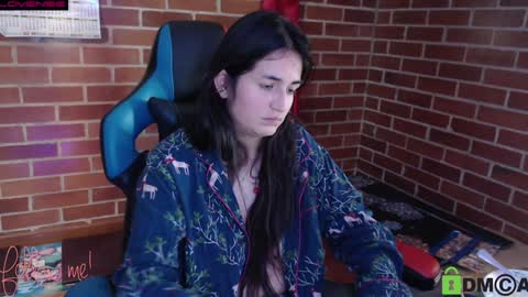 Snapshot of princesa_leia_zathur chatting on 01.21.25 Leia online show from 01.21.25