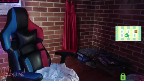 Snapshot of princesa_leia_zathur chatting on 03.04.25 Leia online show from 03.04.25