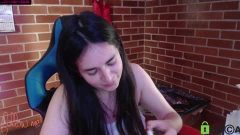 Snapshot of princesa_leia_zathur chatting on 03.10.25 Leia online show from 03.10.25