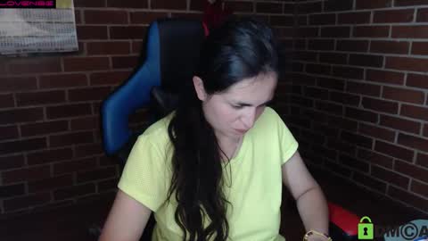 Snapshot of princesa_leia_zathur chatting on 09.12.25 Leia online show from 09.12.25