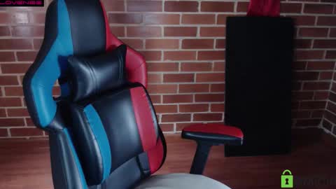 Snapshot of princesa_leia_zathur chatting on 10.15.25 Leia online show from 10.15.25