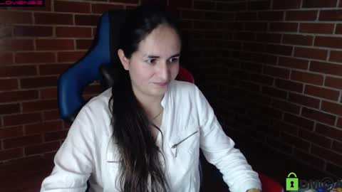 Snapshot of princesa_leia_zathur chatting on 10.17.25 Leia online show from 10.17.25