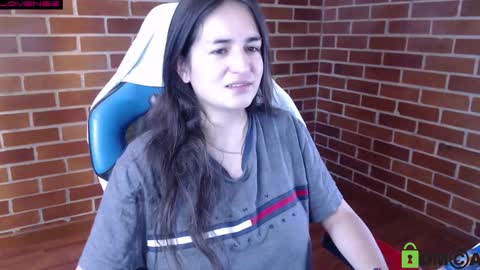 Snapshot of princesa_leia_zathur chatting on 10.22.25 Leia online show from 10.22.25