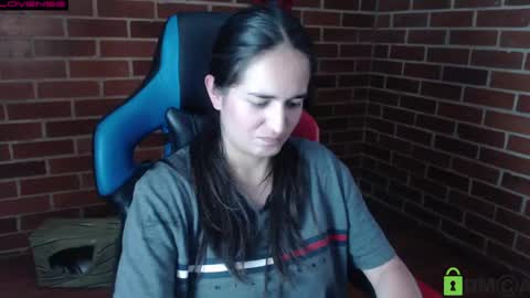 Snapshot of princesa_leia_zathur chatting on 05.14.26 Leia online show from 05.14.26