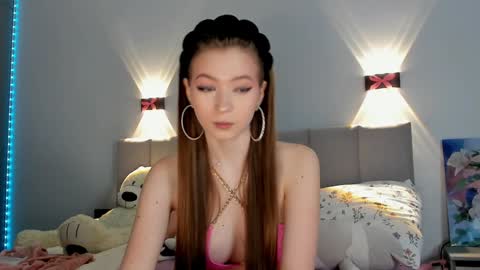 Princess Diana online show from 01.04.25