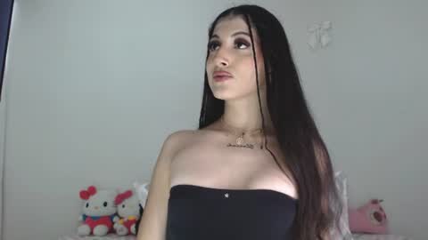 Snapshot of princess_ofyourdreams chatting on 07.10.26 Sophie online show from 07.10.26