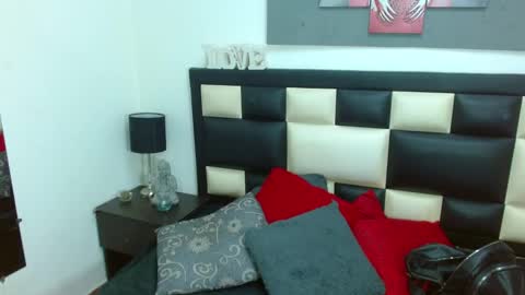 princess_violetx online show from 11.23.25