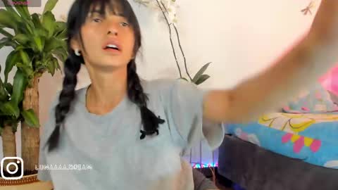 Snapshot of princessluna_14 chatting on 04.27.26 princessluna_14 online show from 04.27.26