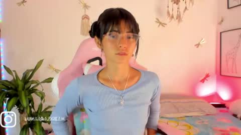 Snapshot of princessluna_14 chatting on 05.16.26 princessluna_14 online show from 05.16.26
