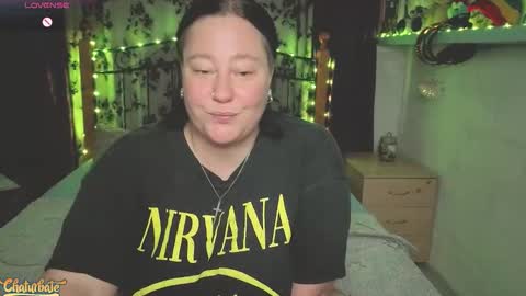 Lux Alot Luxi online show from 03.04.26