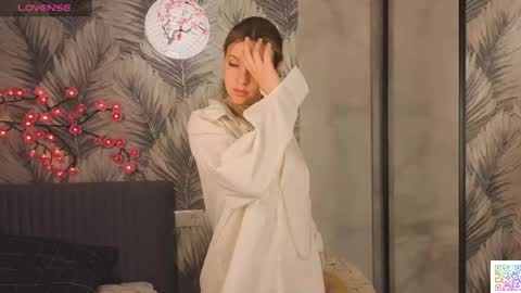 Snapshot of princessshina chatting on 06.03.26 Hina online show from 06.03.26