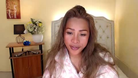 Snapshot of princessyanzy chatting on 12.12.24 princessyanzy1 online show from 12.12.24