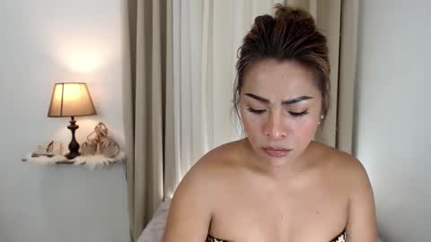 Snapshot of princessyanzy chatting on 02.26.25 princessyanzy1 online show from 02.26.25