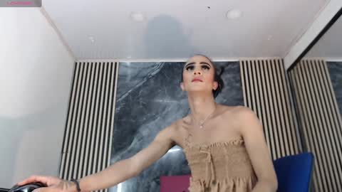 Snapshot of priscilarainbow chatting on 01.06.25 priscilarainbow online show from 01.06.25