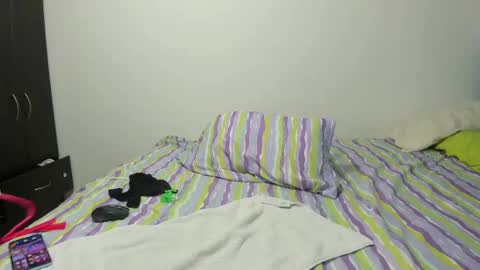 PriscilaSmiith online show from 02.19.25