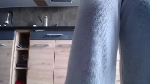 Snapshot of private_space chatting on 11.13.25 Space online show from 11.13.25