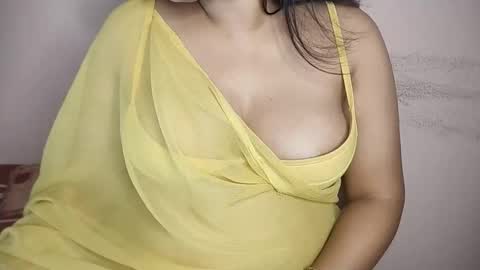 priyu_ online show from 11.16.25