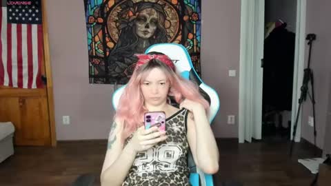 Di online show from 04.18.26