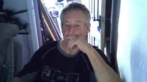 Snapshot of projectorepson chatting on 09.12.25 projectorepson online show from 09.12.25