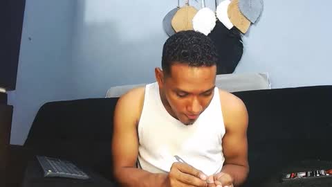 Grande y Gruesa online show from 11.10.25