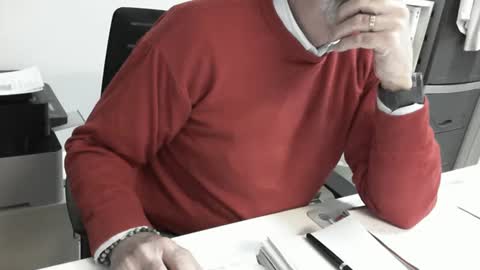 mature hairy guy online show from 03.08.25