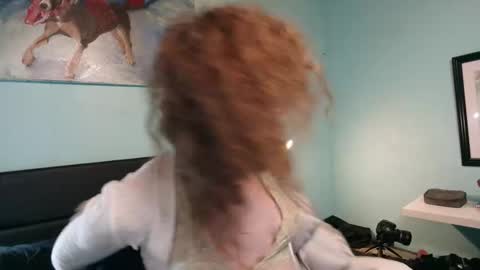 Snapshot of prxscillia_tx chatting on 09.29.25 prxscillia_tx online show from 09.29.25