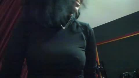 MissPuffyLove online show from 01.16.25