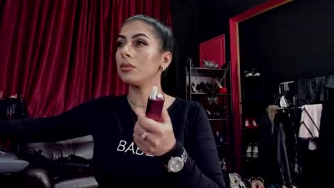 MissPuffyLove online show from 10.26.25