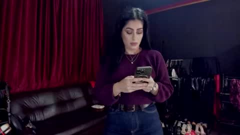 MissPuffyLove online show from 12.03.25