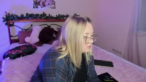 puffybun online show from 12.22.24