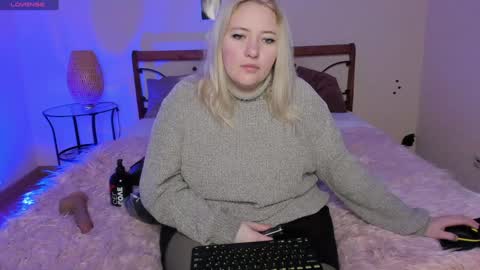 puffybun online show from 02.04.25