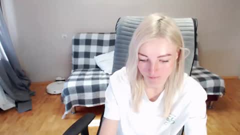 Polly online show from 03.27.26