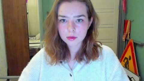 Snapshot of puoli chatting on 01.13.25 Polly online show from 01.13.25