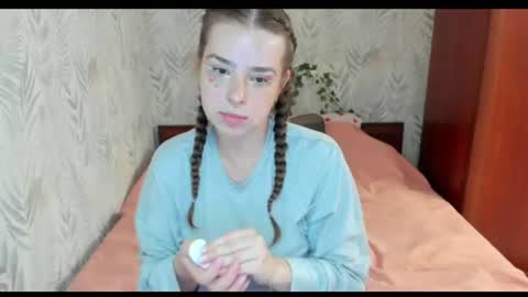 Snapshot of puoli chatting on 07.31.26 Polly online show from 07.31.26