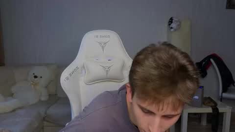 Snapshot of pupsenish chatting on 09.15.25 Jesse online show from 09.15.25